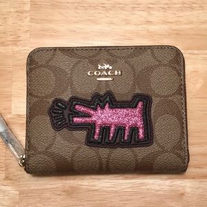 COACH KEITH HARING DOG SMALL ZIP AROUND WALLET NWT